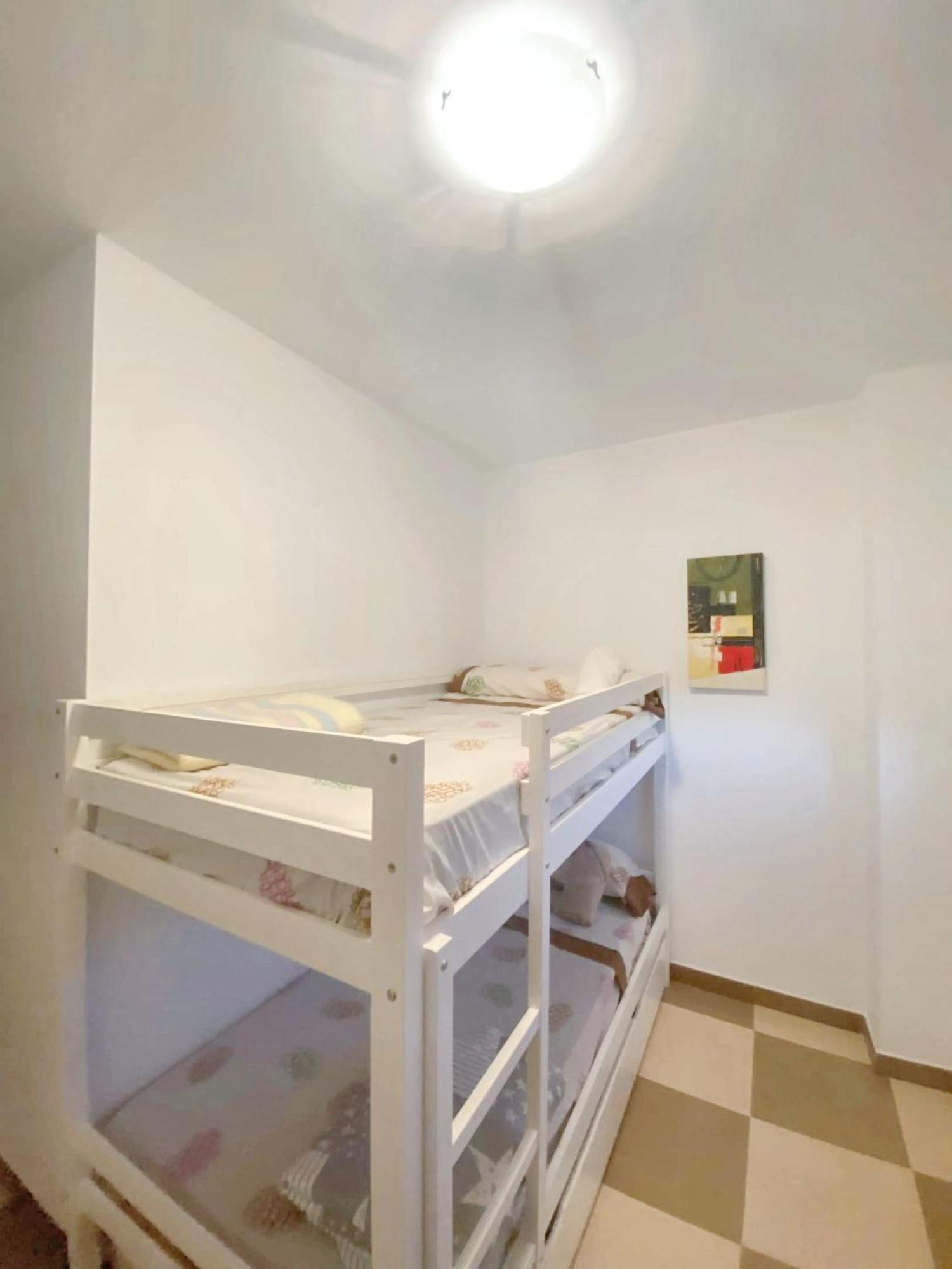 Spacious Apartment With Mountain View In Tabernas, 99 Sqm 外观 照片