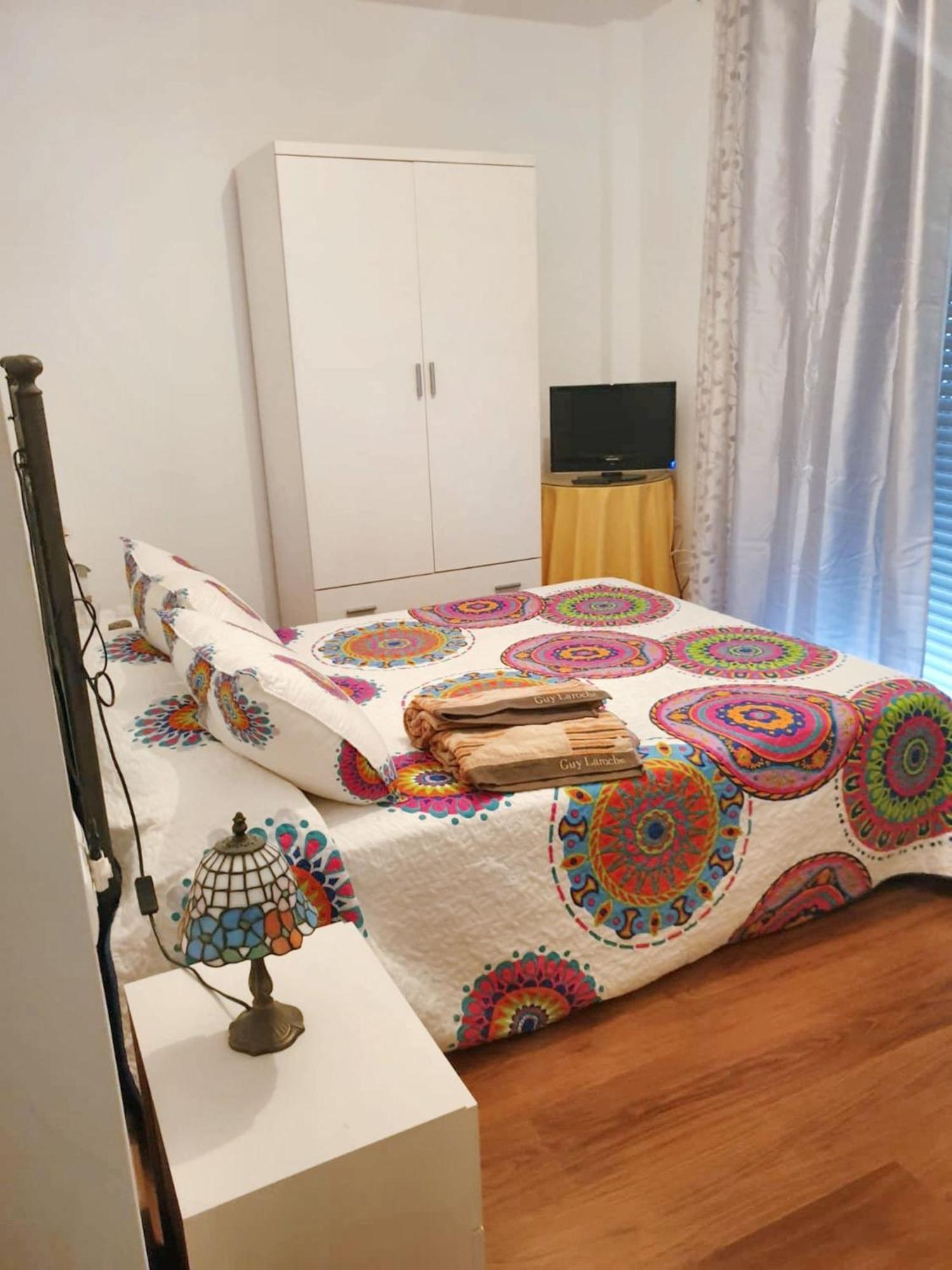 Spacious Apartment With Mountain View In Tabernas, 99 Sqm 外观 照片